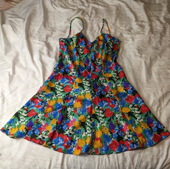 VTG floral slip small - Picture 1 of 8